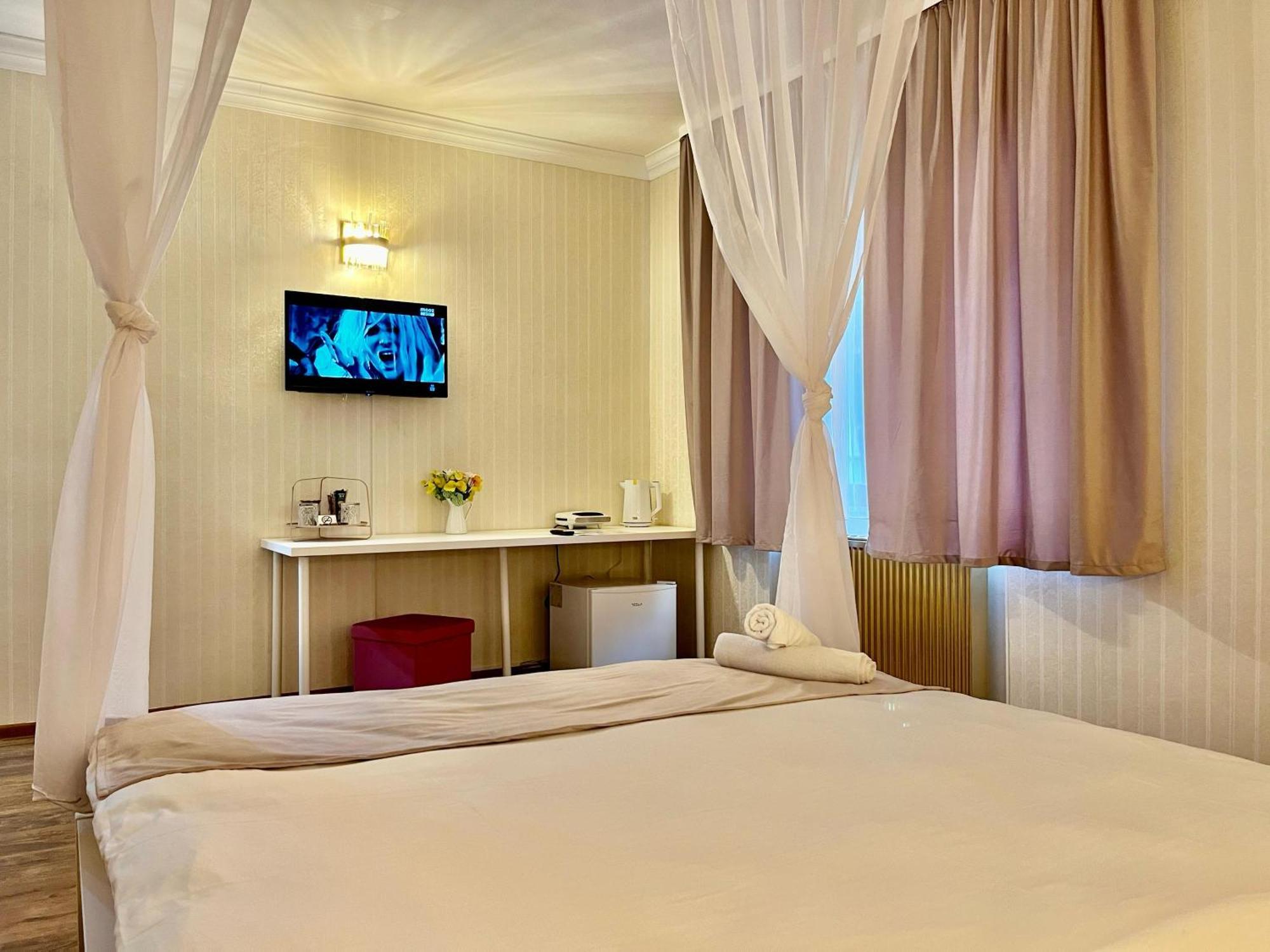 Cozy Hideout - Condo Hotel Temesvár Kültér fotó