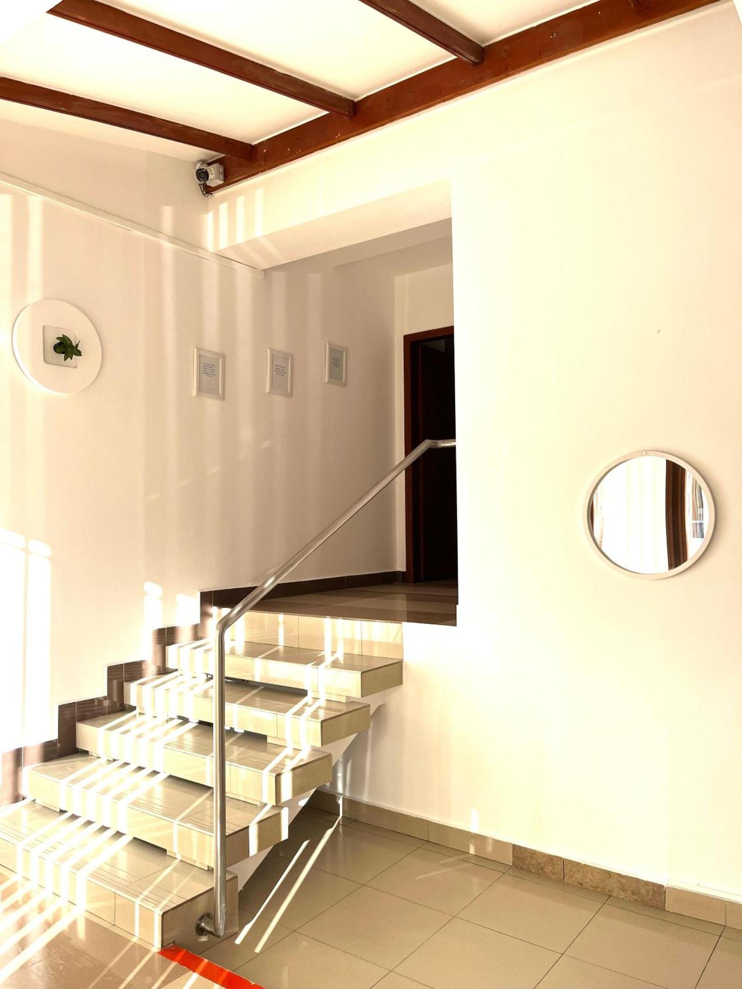 Cozy Hideout - Condo Hotel Temesvár Kültér fotó